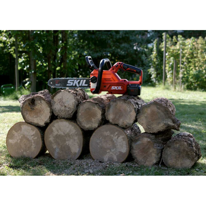 0534 APP05 05241324 - SKIL 0534 AA Fierastrau electric (drujba) Brushless, viteza 7.9 m/s, lama 30 cm, Accu 4 Ah si incarcator - SOLGARDEN