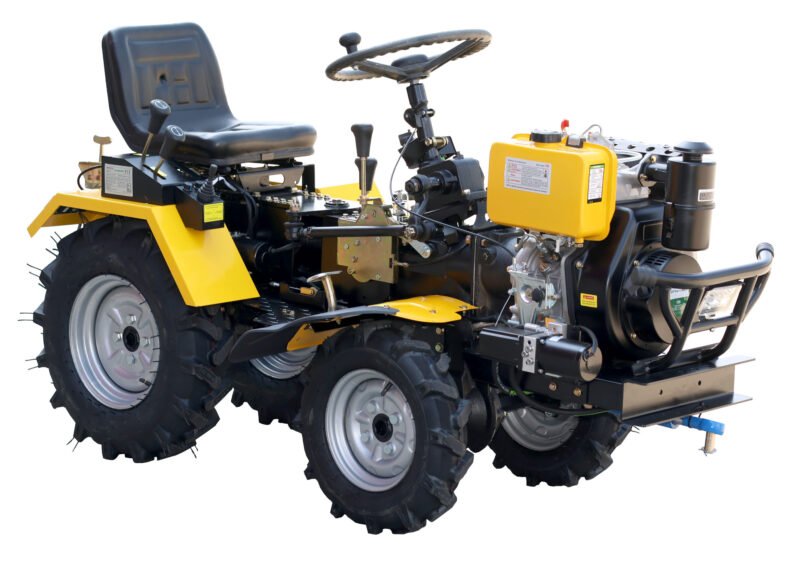 93138 14624 4560000062 - ProGARDEN Campo T12 Minitractor 4x4, 12CP, diesel, hidraulica fata-spate - SOLGARDEN